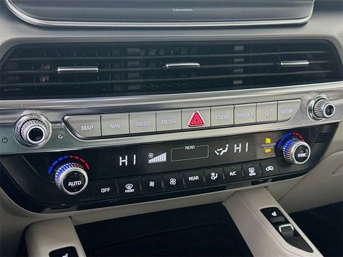 Used 2022 Kia Telluride S image 18