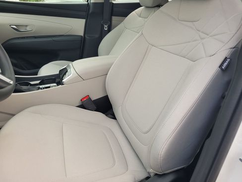 New 2026 Hyundai Tucson SE image 12