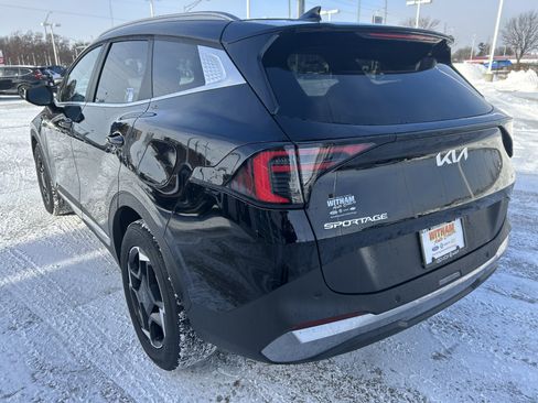 Used 2026 Kia Sportage EX image 6