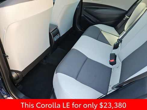 Used 2025 Toyota Corolla LE FWD image 33