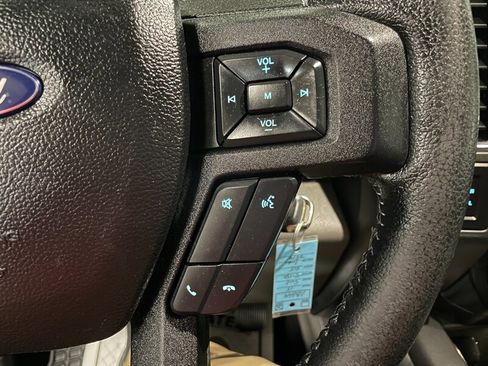 Used 2015 Ford F150 XLT w/ Equipment Group 302A Luxury image 11