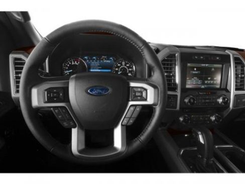 Used 2015 Ford F150 Platinum w/ Equipment Group 701A Luxury image 7