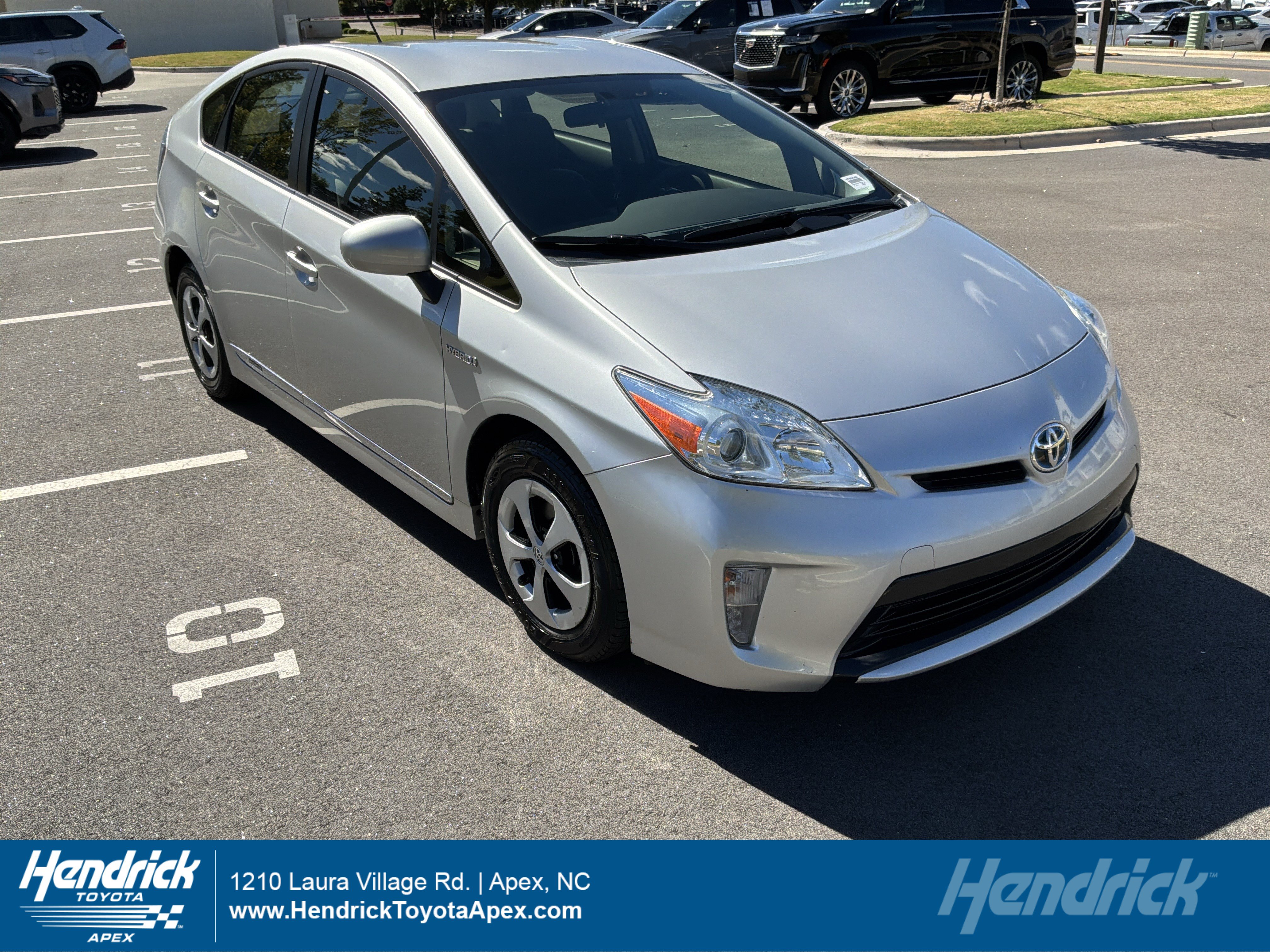 Used 2015 Toyota Prius Two FWD image 1