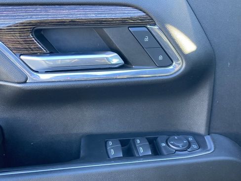 Used 2024 GMC Sierra 1500 Elevation image 20