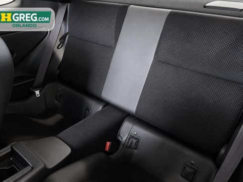 Used 2022 Toyota GR86 Premium RWD image 15