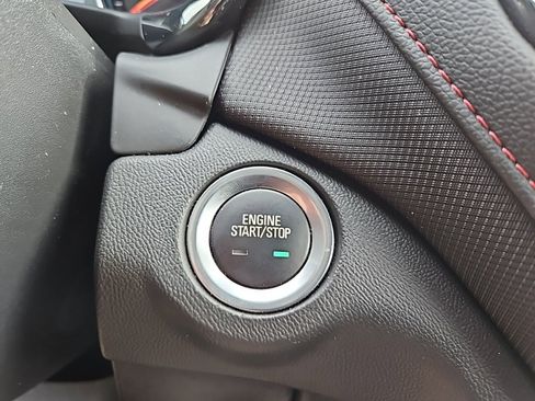 Used 2022 Chevrolet Equinox RS image 17