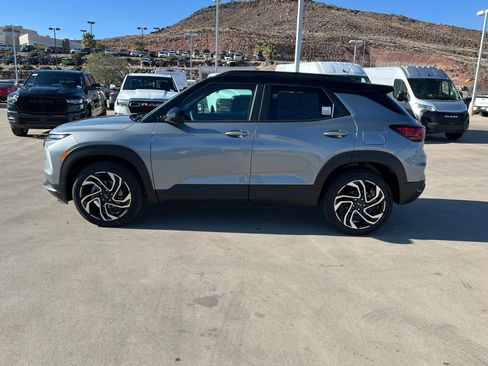 New 2026 Chevrolet TrailBlazer RS w/ Convenience Package image 2