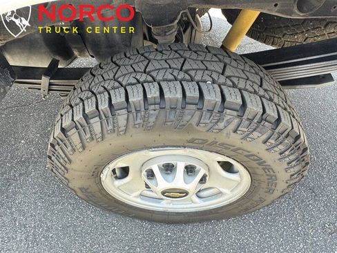 Used 2020 Chevrolet Silverado 2500 W/T w/ WT Convenience Package image 12