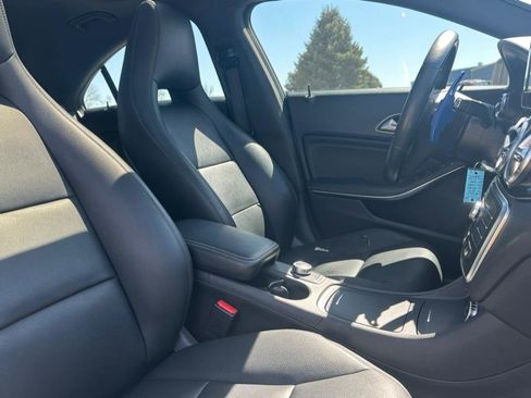 Used 2015 Mercedes-Benz CLA 250 4MATIC image 23
