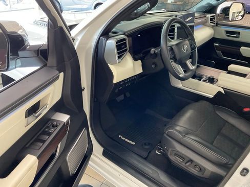 Used 2024 Toyota Tundra Capstone AWD/4WD image 10