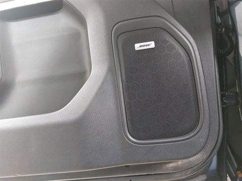 Used 2020 Chevrolet Silverado 2500 LTZ w/ LTZ Premium Package image 32