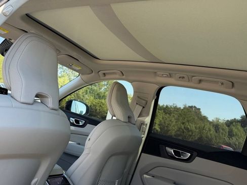New 2027 Volvo XC60 B5 Ultra AWD/4WD image 23
