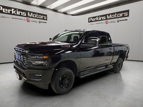 Used 2025 RAM 2500 Tradesman AWD/4WD image 1