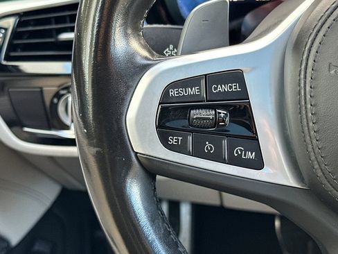 Used 2023 BMW M550i xDrive w/ Executive Package AWD/4WD image 27