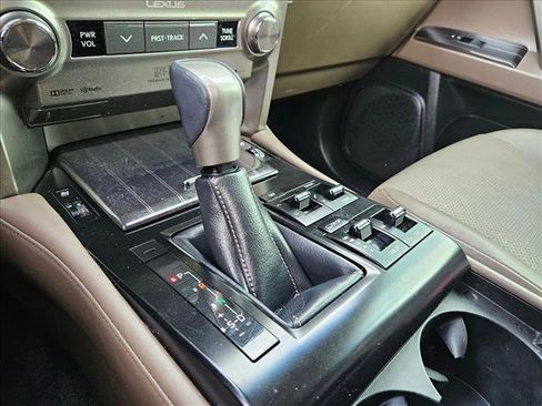 Used 2020 Lexus GX 460 Luxury image 11