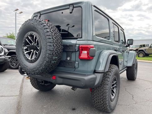 New 2026 Jeep Wrangler Unlimited Rubicon AWD/4WD image 42