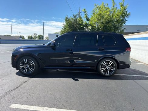 Used 2023 BMW X7 xDrive40i w/ Executive Package AWD/4WD image 2
