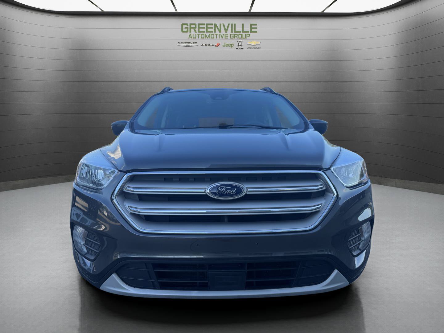 Used 2018 Ford Escape SE w/ Ford Safe & Smart Package AWD/4WD image 9