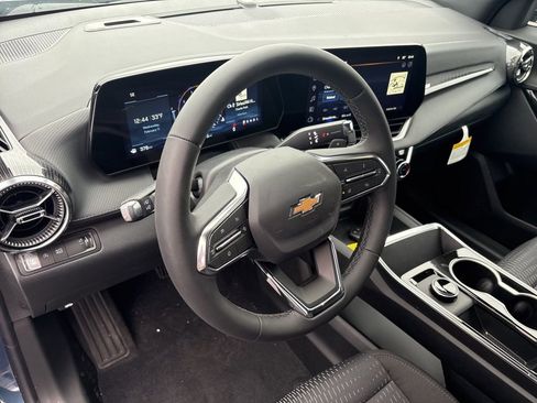 New 2026 Chevrolet Equinox LT image 17