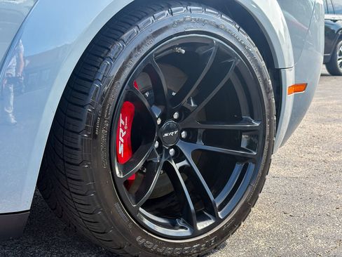 Used 2021 Dodge Challenger SRT Hellcat RWD image 13
