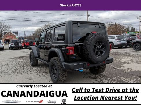 Used 2023 Jeep Wrangler Unlimited Rubicon 4xe image 12