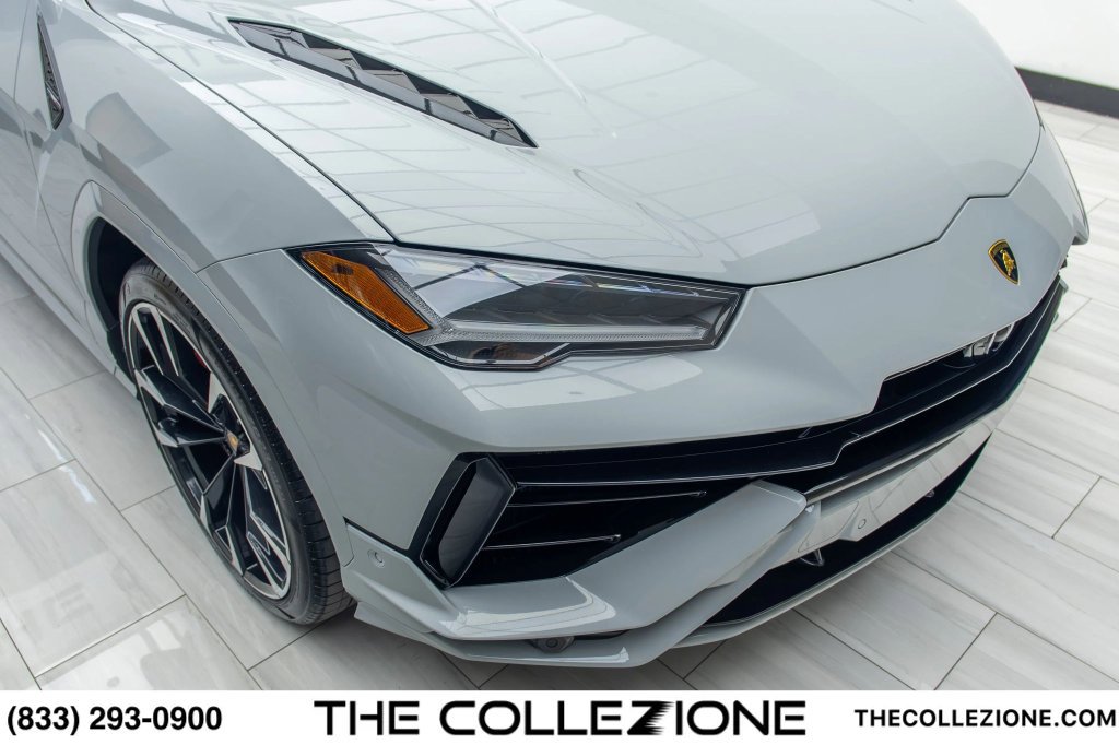 Used 2024 Lamborghini Urus S AWD/4WD image 2