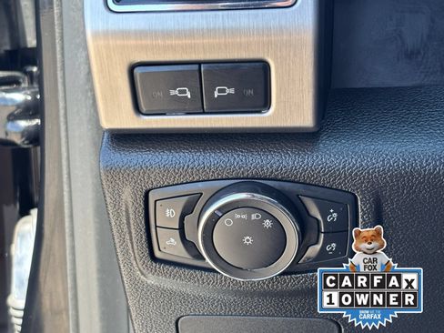 Used 2017 Ford F150 Platinum w/ Equipment Group 701A Luxury AWD/4WD image 33