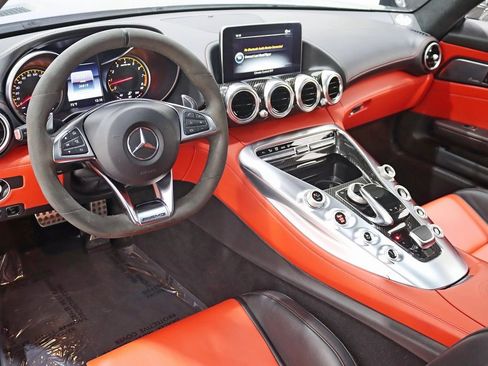 Used 2016 Mercedes-Benz AMG GT S image 17
