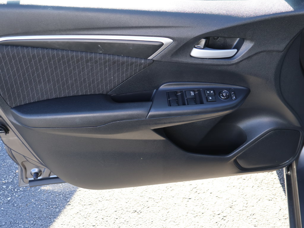 Used 2018 Honda Fit EX image 13
