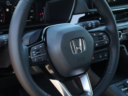 New 2026 Honda CR-V EX-L image 18