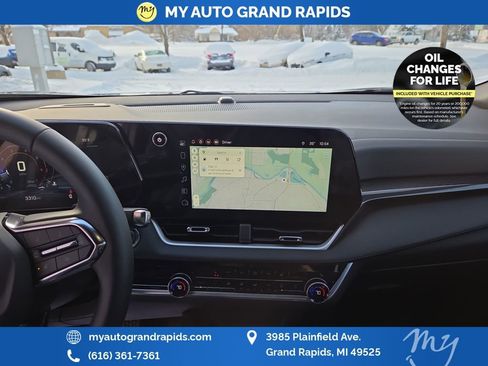 Used 2026 Chevrolet Equinox LT w/ Convenience Package II image 19