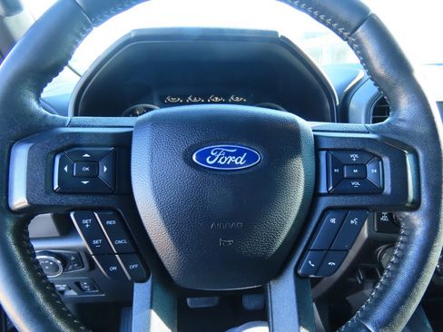 Used 2018 Ford F150 XLT w/ Equipment Group 302A Luxury image 24