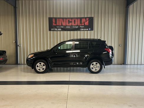 Used 2012 Toyota RAV4 4WD w/ Value Pkg image 2