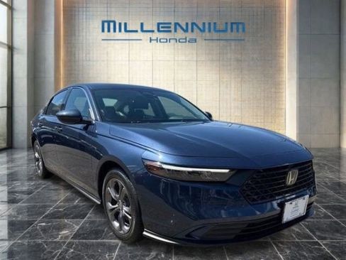 Used 2023 Honda Accord EX image 21