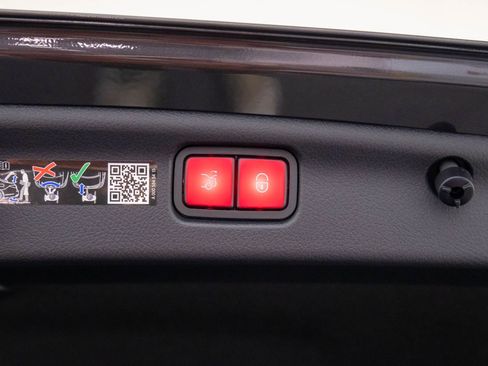 New 2026 Mercedes-Benz C 300 C 300 image 33