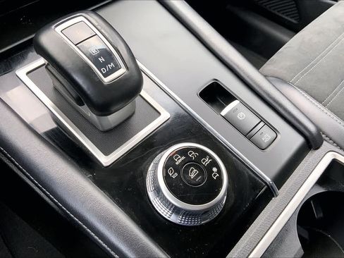 Used 2024 Mitsubishi Outlander SE FWD image 35