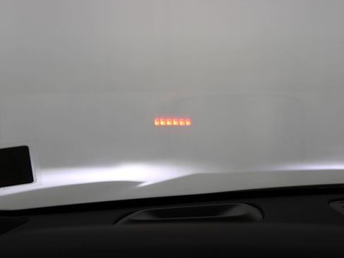 Used 2022 Chevrolet Tahoe Z71 image 17