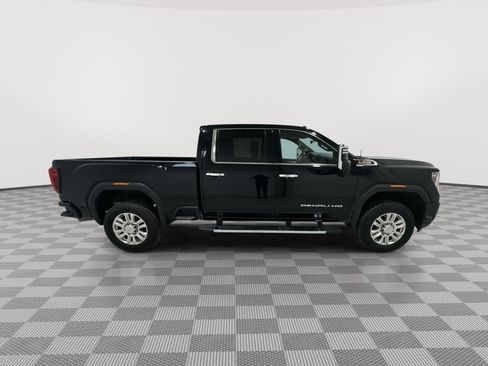 Used 2022 GMC Sierra 2500 Denali w/ Denali Ultimate Package image 10
