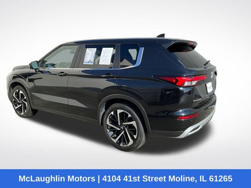 Used 2024 Mitsubishi Outlander SE FWD image 13