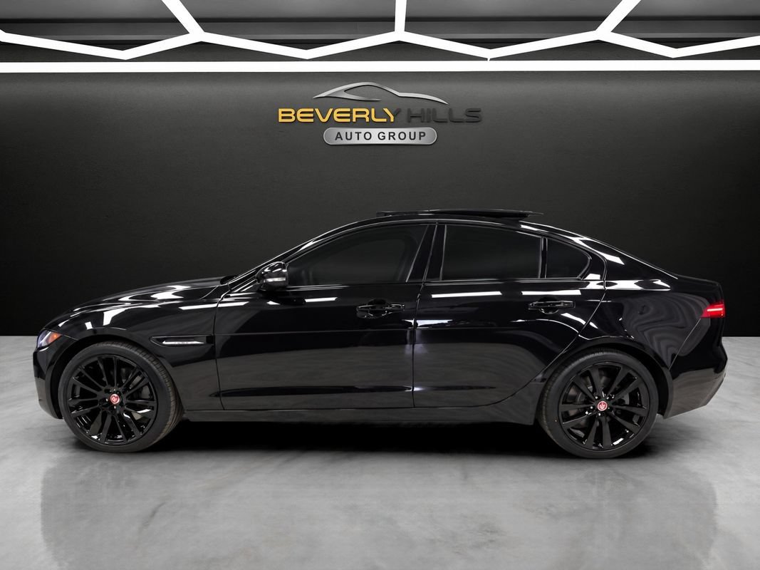 Used 2020 Jaguar XE S AWD/4WD image 5