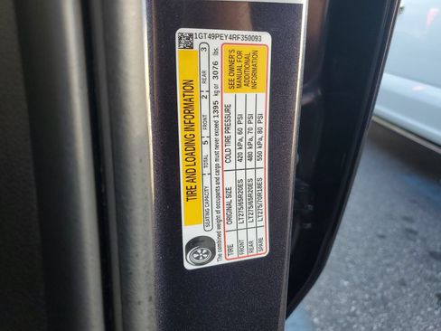 Used 2024 GMC Sierra 2500 AT4 w/ AT4 Premium Plus Package AWD/4WD image 32