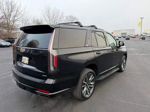 Used 2023 Cadillac Escalade Sport AWD/4WD image 8