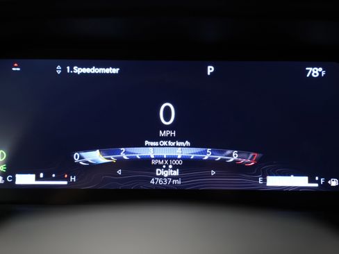 Certified 2024 Jeep Grand Cherokee L Limited w/ Luxury Tech Group II image 22