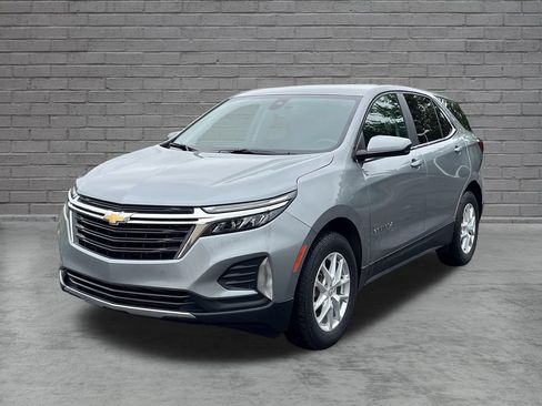 Used 2024 Chevrolet Equinox LT AWD/4WD image 7