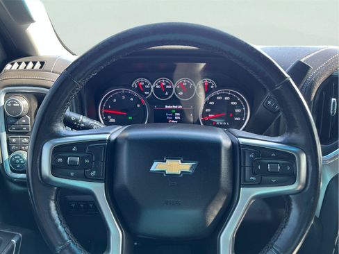 Used 2022 Chevrolet Silverado 2500 LTZ AWD/4WD image 32