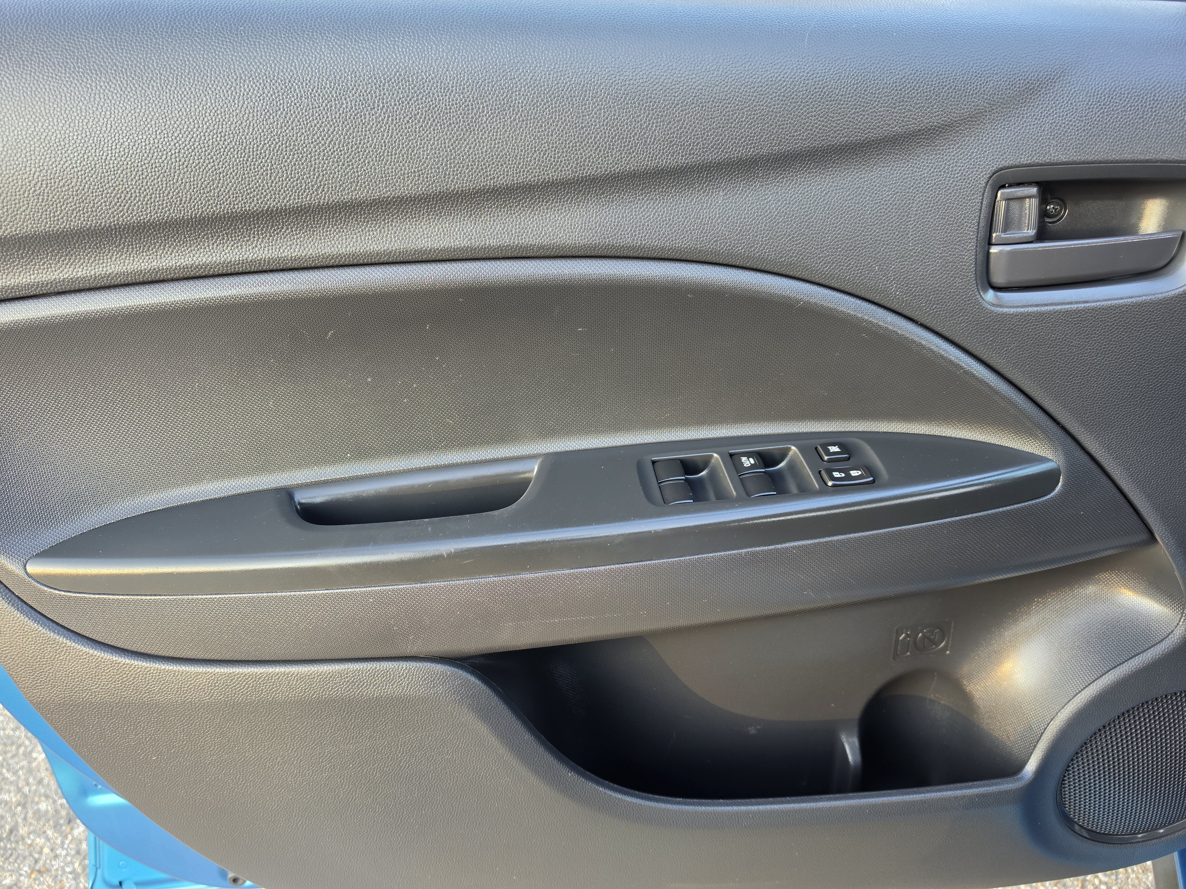 Used 2024 Mitsubishi Mirage LE FWD image 24