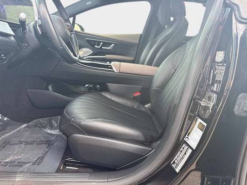 Used 2022 Mercedes-Benz EQS 450+ Sedan image 16