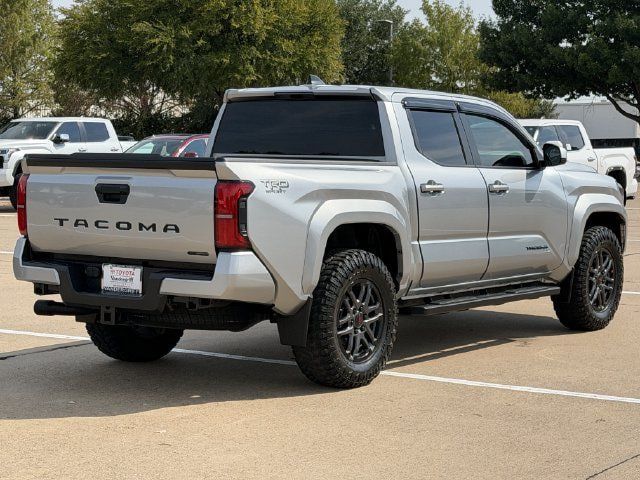 Used 2024 Toyota Tacoma TRD Sport RWD image 4