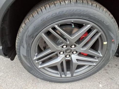 New 2026 Ford Explorer ST-Line w/ ST-Line Street Pack image 17