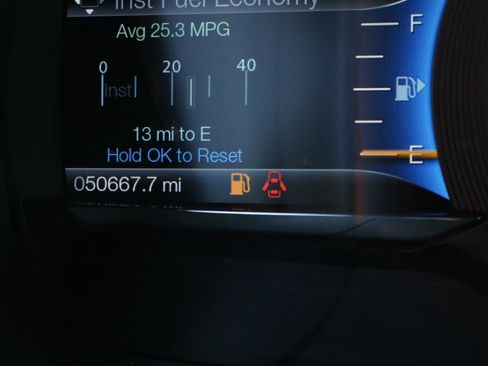 Used 2019 Ford Taurus SEL w/ Equipment Group 201A FWD image 28